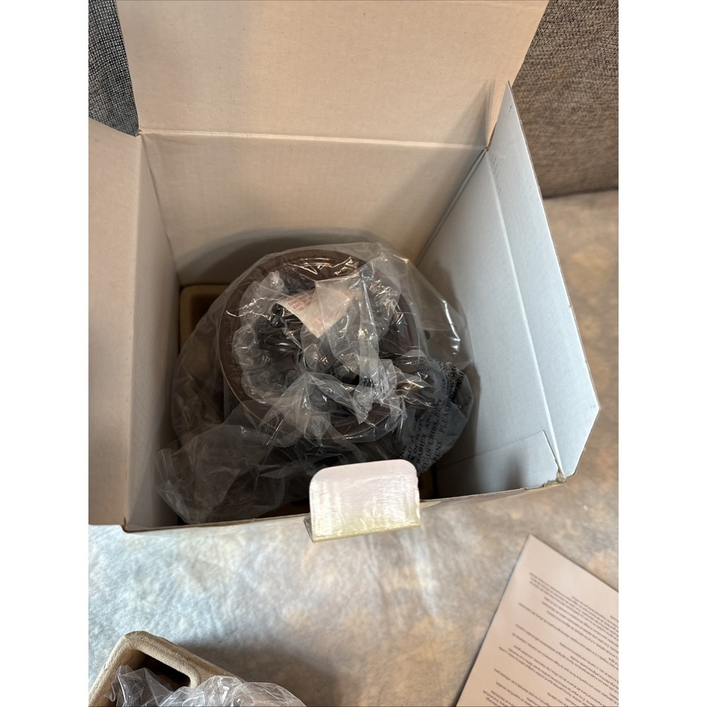 NEW Scentsy URBAN EARTH (Brown) Premium Electric Wax Warmer - RETIRED 1100-23175 - Picture 7 of 8